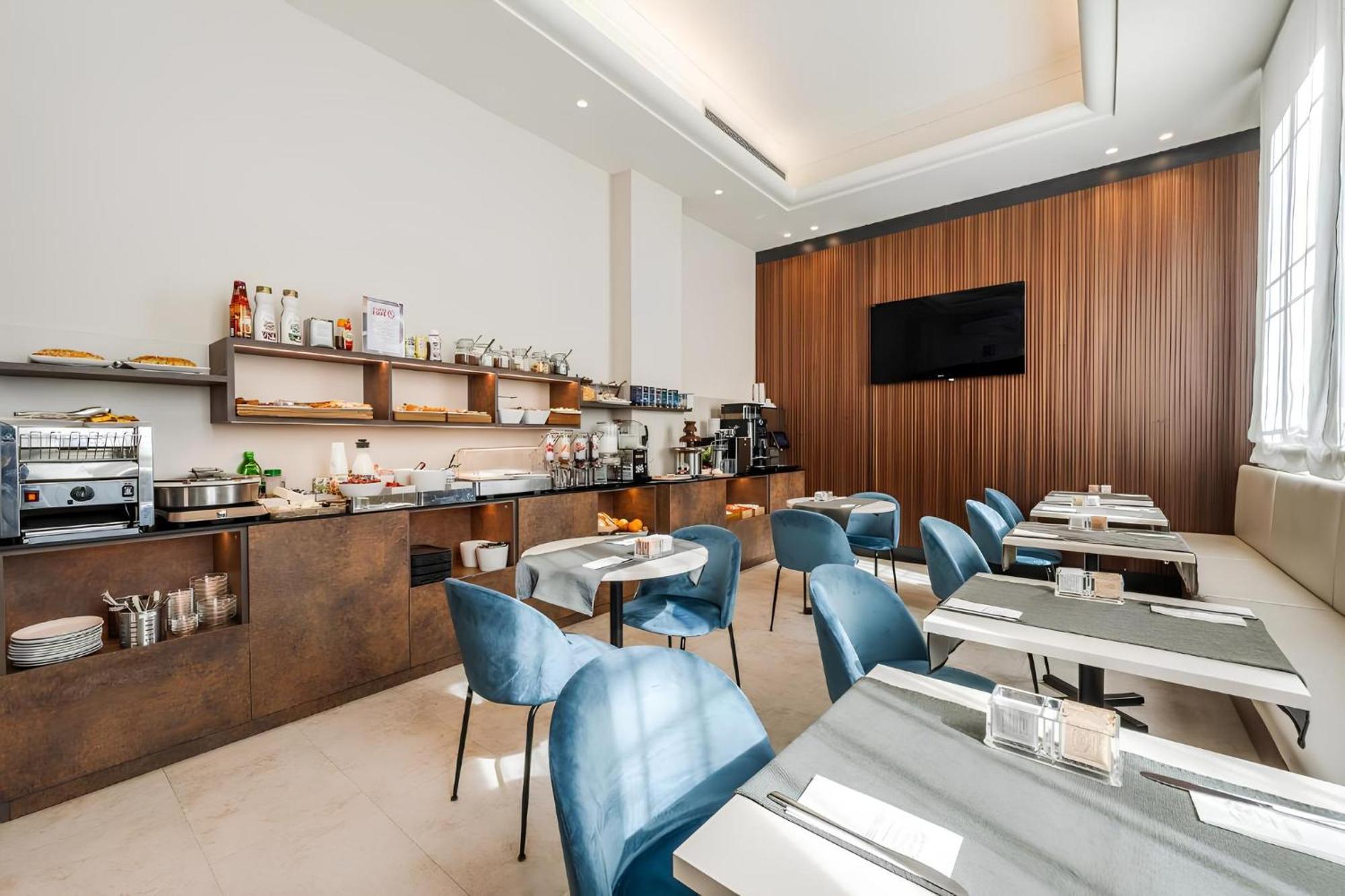 Astoria Deluxe Rooms بولونيا المظهر الخارجي الصورة
